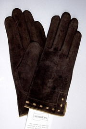 匠心之作，溫暖守護——德清縣雄雁皮革制品豬絨女款產品